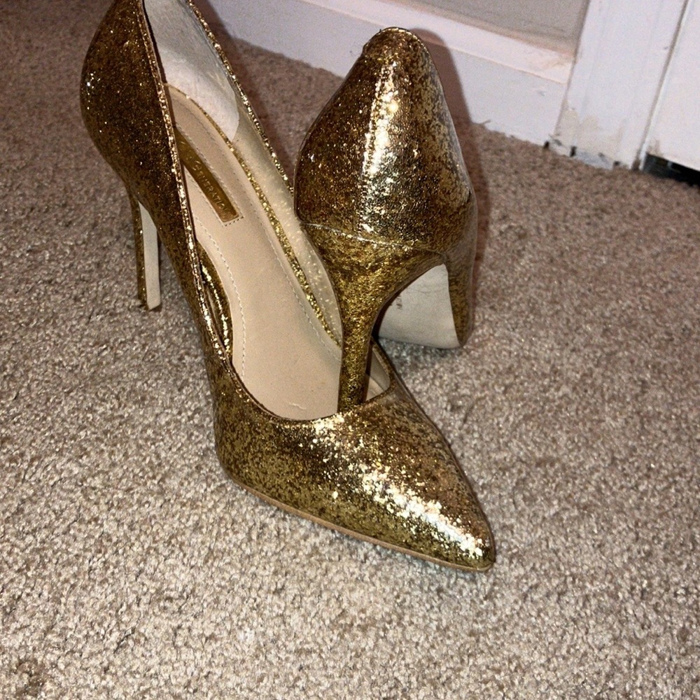 BCBGeneration Heels - Picture 4 of 8